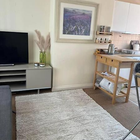 1 Bedroom Flat Sleeps 4 In Abingdon Oxfordshire Zewnętrze zdjęcie