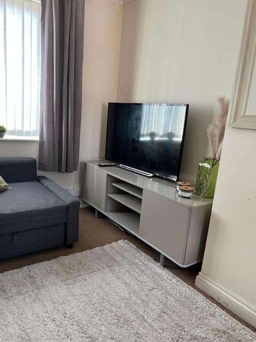 1 Bedroom Flat Sleeps 4 In Abingdon Oxfordshire Zewnętrze zdjęcie