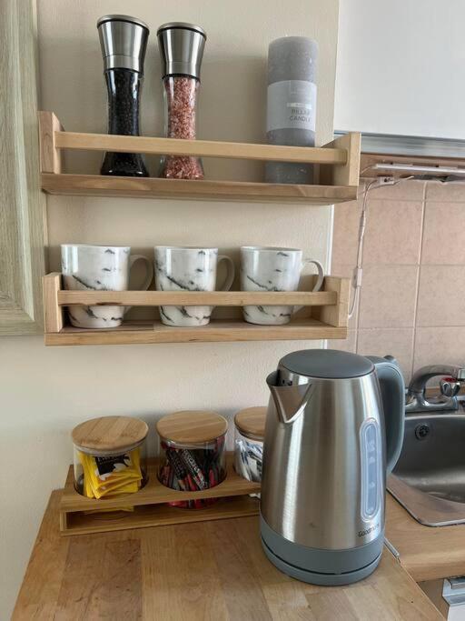 1 Bedroom Flat Sleeps 4 In Abingdon Oxfordshire Zewnętrze zdjęcie