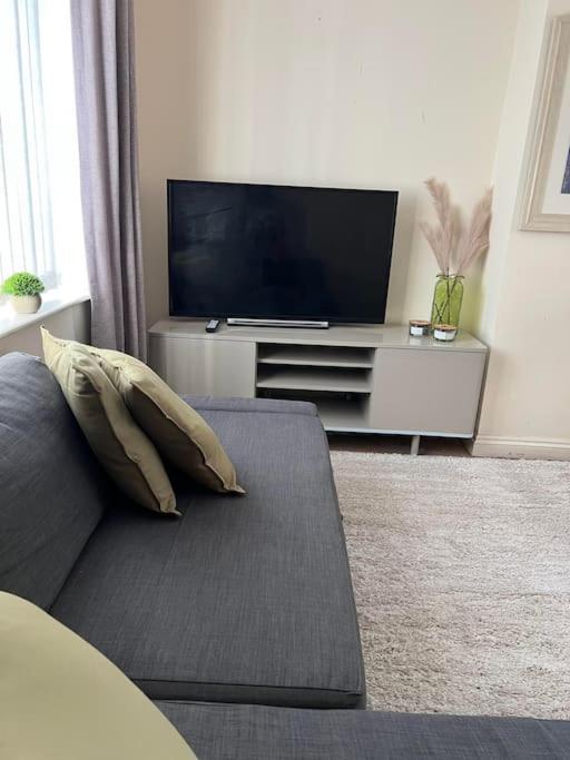 1 Bedroom Flat Sleeps 4 In Abingdon Oxfordshire Zewnętrze zdjęcie